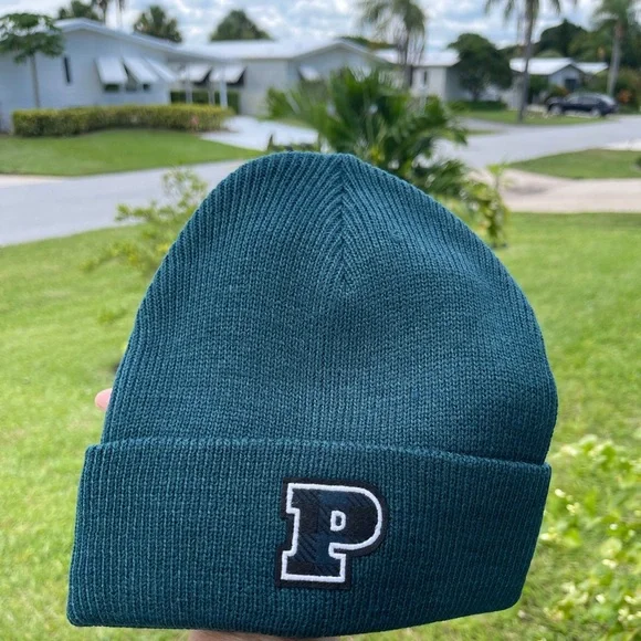 PINK VS Rib Knit Beanie In Black Ivy P Logo Graphic - Picture 2 of 12